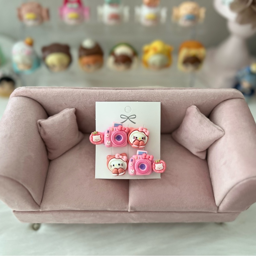 Kawaii hello kitty girls Hair clips, handmade
